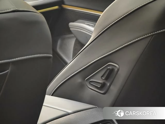 Volkswagen Passat id 4264151 из Китая 16