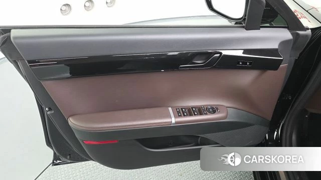 Hyundai Grandeur Hybrid (GN7) id 4281412 из Кореи 16