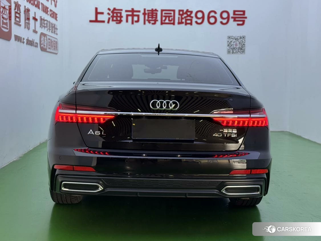 Audi A6L id 4453024 из Китая 16