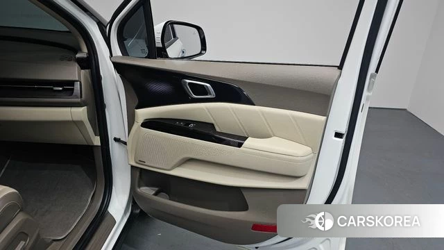 Kia Carnival 4th generation id 4196025 из Кореи 16