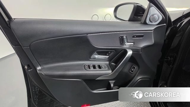 Mercedes-Benz A-Class W177 id 4872931 из Кореи 16