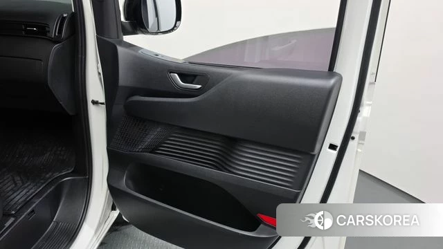 Hyundai Staria id 4715096 из Кореи 16