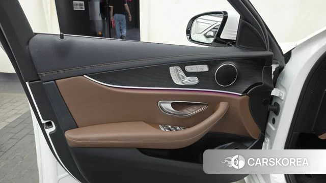 Mercedes-Benz E-Class W213 id 4730470 из Кореи 16