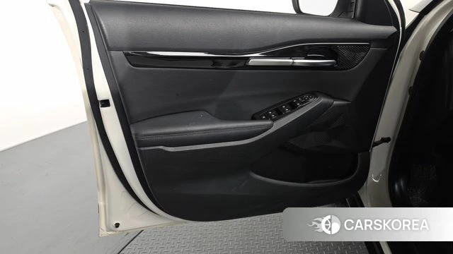 Kia Seltos id 4293923 из Кореи 16