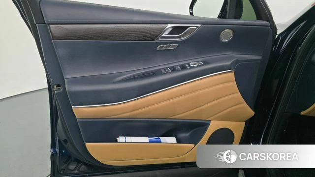 Genesis GV80 id 4759700 из Кореи 16