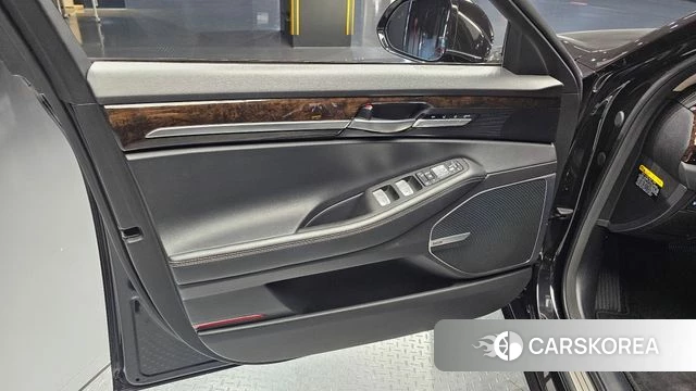 Genesis G90 id 4633061 из Кореи 16