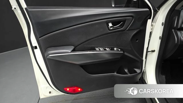 Ssangyong Tivoli Armor id 4197156 из Кореи 16