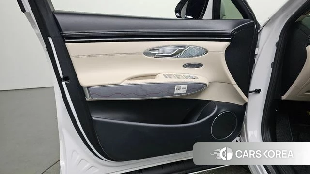 Genesis GV70 id 4602767 из Кореи 16