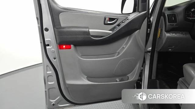 Hyundai The New Grand Starex id 4873334 из Кореи 16