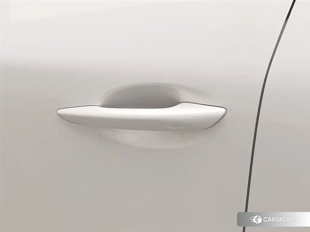 Mazda 3 id 4546343 из Китая 16