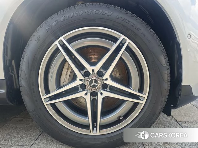 Mercedes-Benz EQC id 4264746 из Китая 16