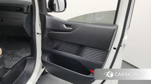Hyundai Staria id 4646792 из Кореи 16