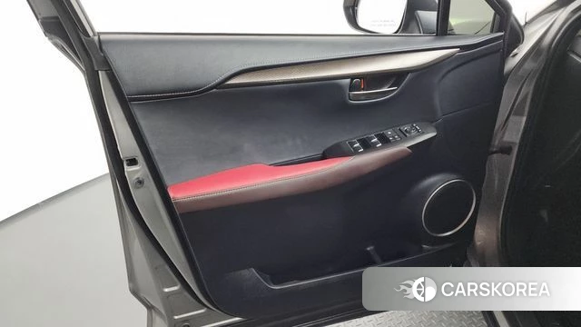 Lexus NX300h id 4638000 из Кореи 16