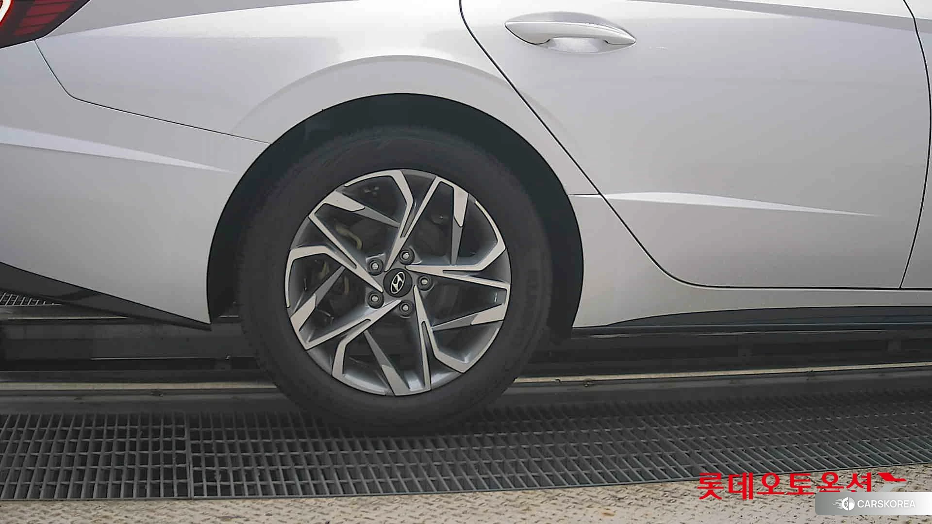Hyundai Sonata id 4674112 из Кореи 16