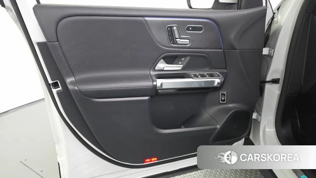 Mercedes-Benz EQB X243 id 4735748 из Кореи 16