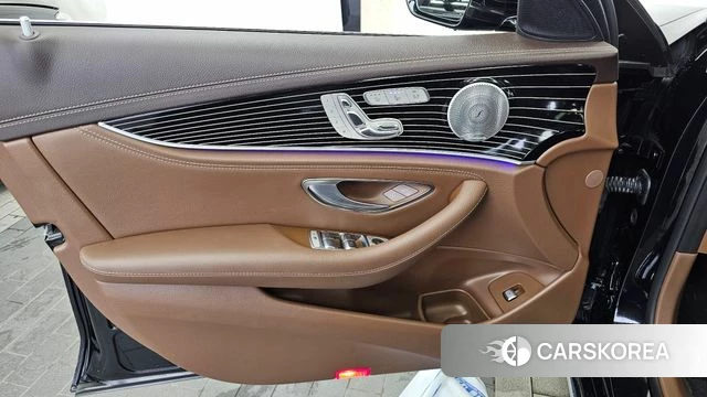 Mercedes-Benz E-Class W213 id 4562978 из Кореи 16
