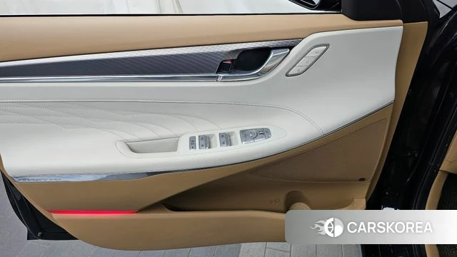 Hyundai The New Grandeur IG Hybrid id 4325151 из Кореи 16