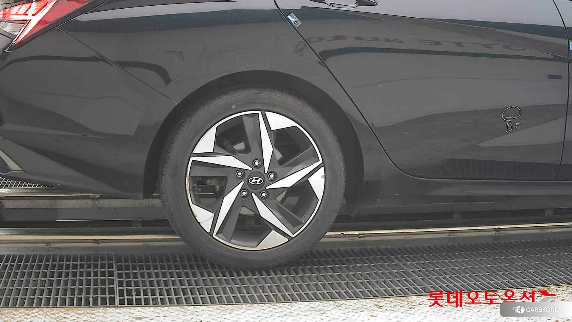 Hyundai Avante id 4674104 из Кореи 16