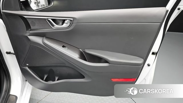 Hyundai The New Ionic Hybrid id 4542527 из Кореи 16