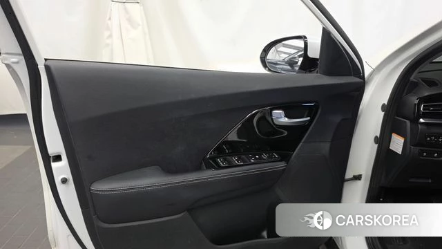Kia Niro EV id 4775255 из Кореи 16