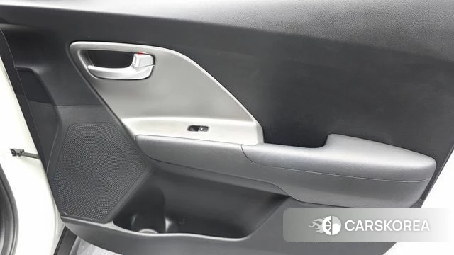 Kia Niro Plus id 4936079 из Кореи 16
