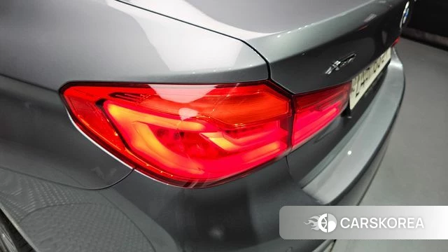 BMW 5 Series (G30) id 4667425 из Кореи 16
