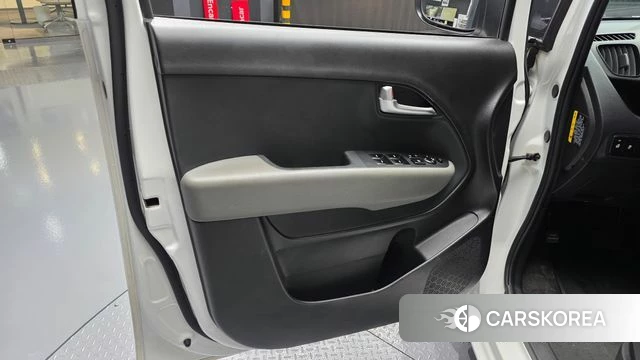 Kia The New Kia Ray id 4692216 из Кореи 16