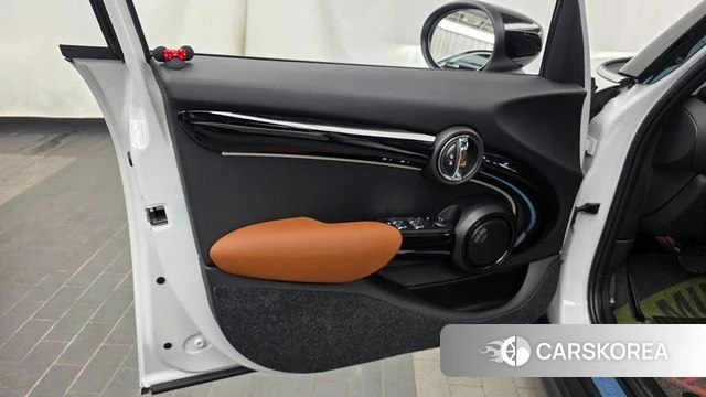 Mini Cooper S id 4540156 из Кореи 16