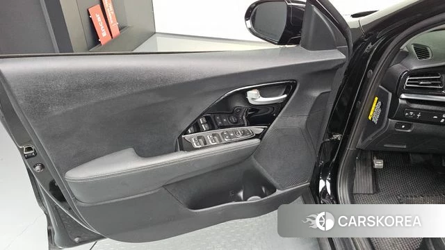 Kia The New Niro id 4698633 из Кореи 16