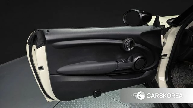 Mini Cooper id 4672286 из Кореи 16
