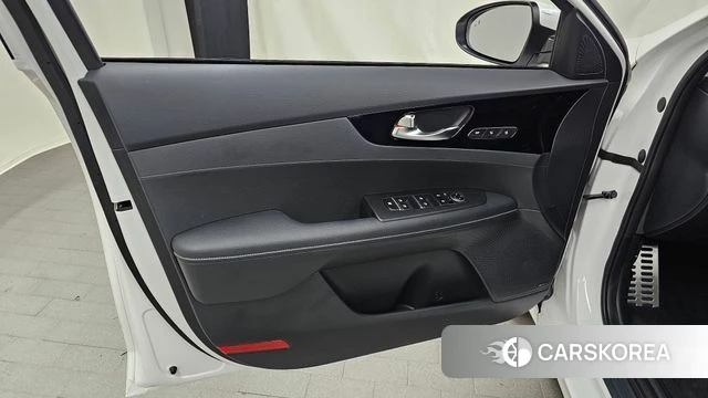 Kia The New K3 2nd generation id 4584651 из Кореи 16