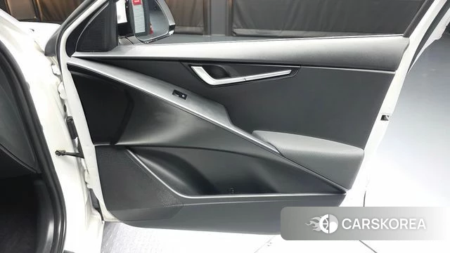 Kia Di Ol Nu Niro id 4231342 из Кореи 16