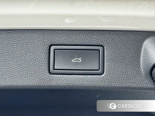 Volkswagen CC id 4276407 из Китая 16