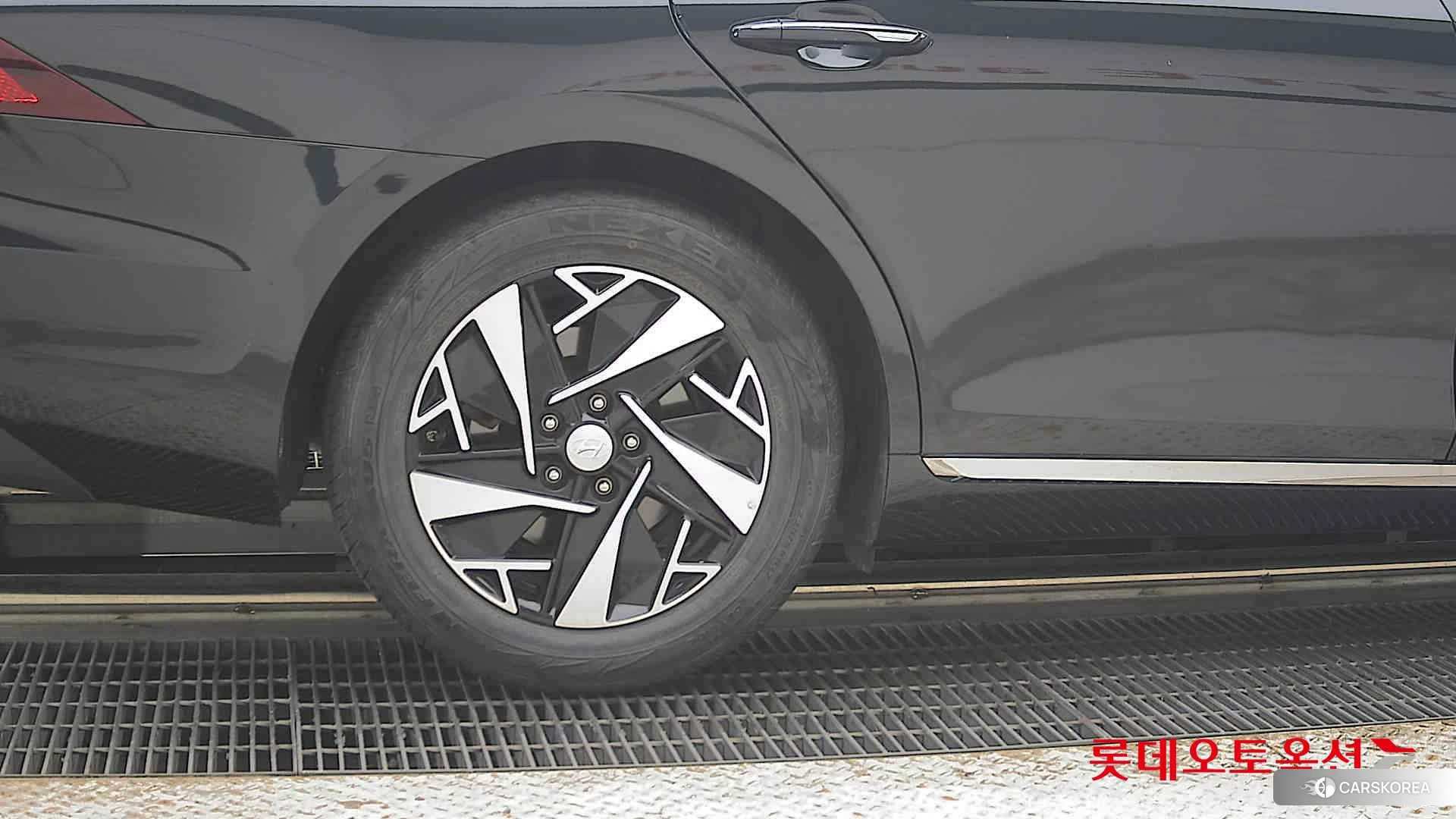 Hyundai Grandeur Hybrid id 4669132 из Кореи 16