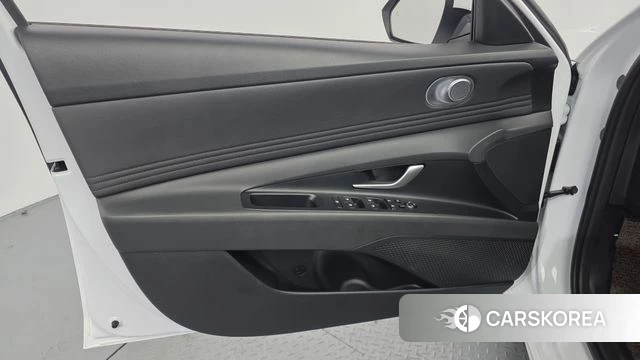 Hyundai The New Avante (CN7) id 4897769 из Кореи 16
