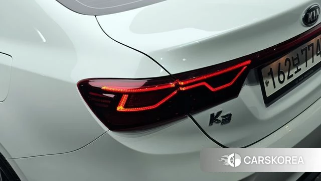 Kia Come New K3 id 4344900 из Кореи 16