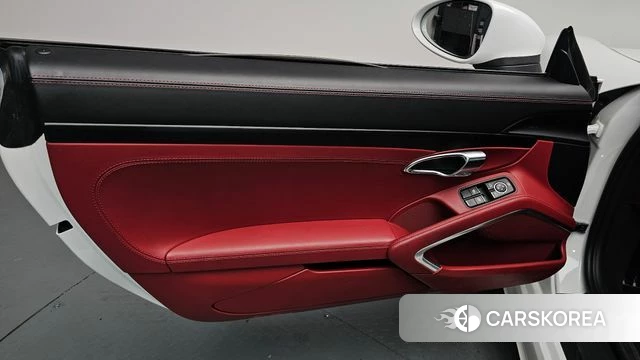Porsche 718 Cayman id 4423264 из Кореи 16