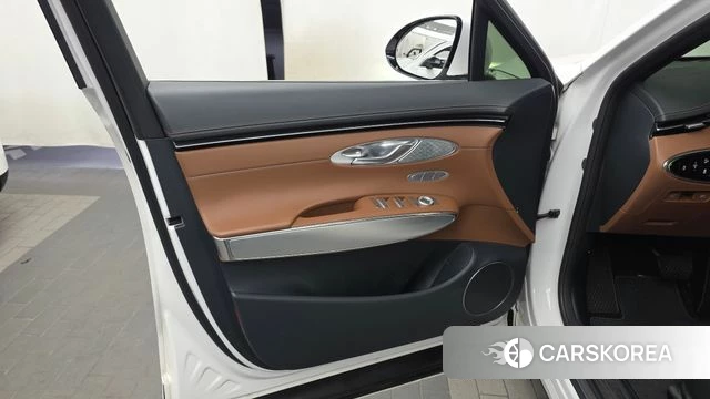 Genesis GV70 id 4793345 из Кореи 16