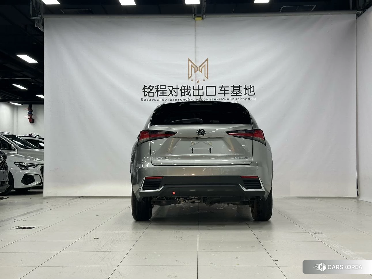 Lexus NX id 4426556 из Китая 16
