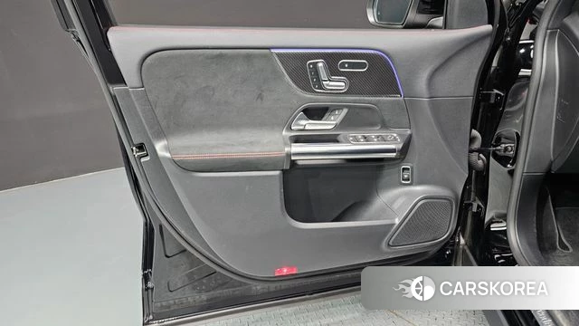 Mercedes-Benz GLA - Class H247 id 4780271 из Кореи 16
