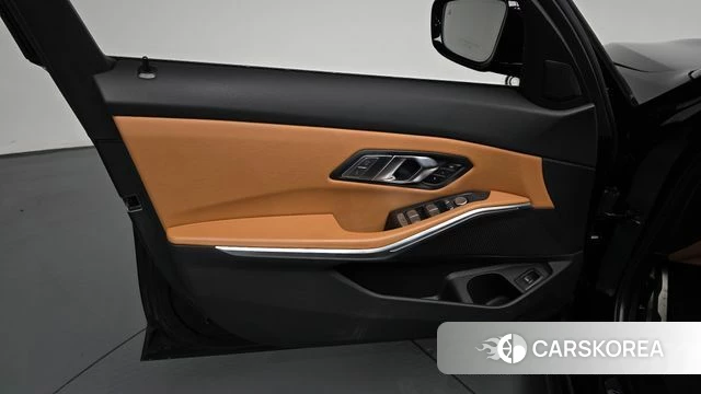 BMW 3 Series (G20) id 4744611 из Кореи 16