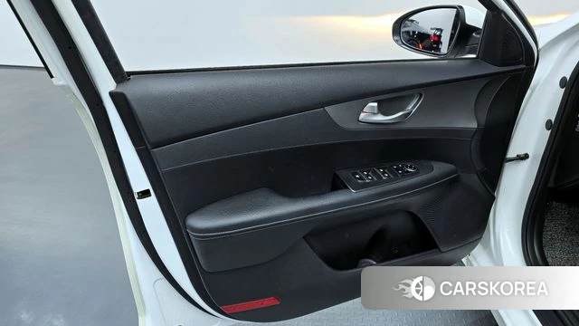 Kia Come New K3 id 4269460 из Кореи 16