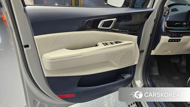 Kia The New Carnival 4th Generation id 4493930 из Кореи 16