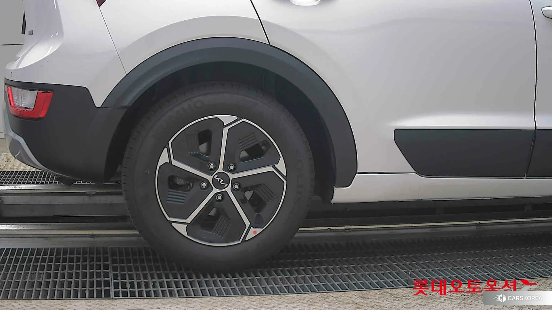 Kia Niro Hybrid id 4296849 из Кореи 16