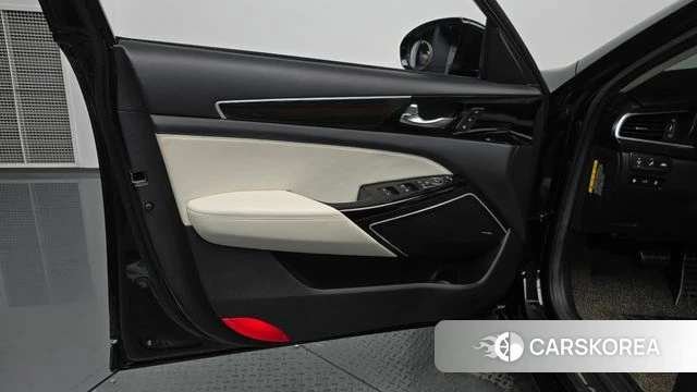Kia All New K7 Hybrid id 4430531 из Кореи 16