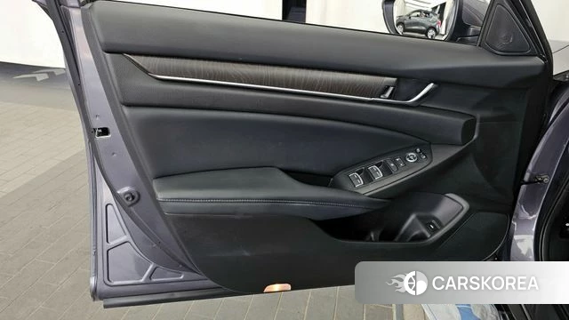 Honda Accord 10th Generation id 4251332 из Кореи 16