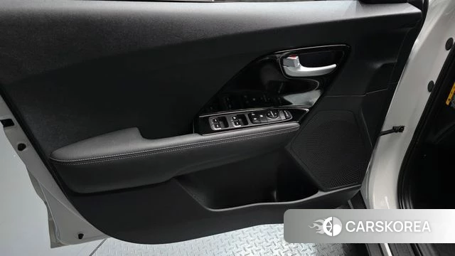Kia The New Niro id 4283915 из Кореи 16