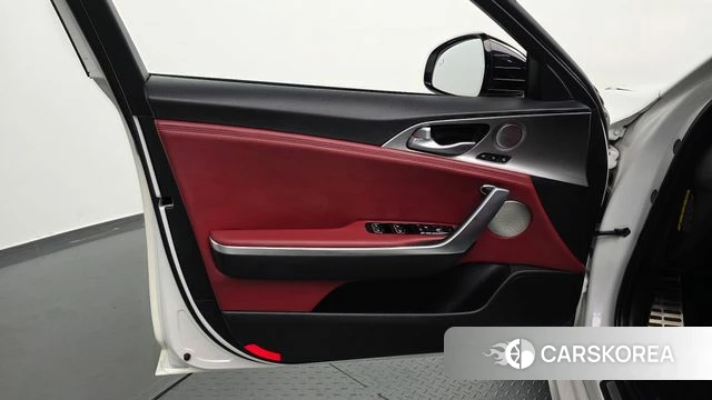 Kia Stinger id 4647900 из Кореи 16