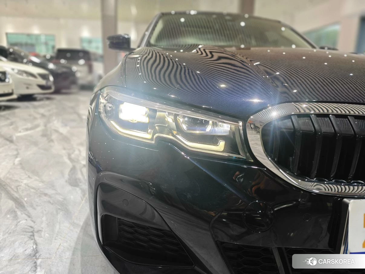 BMW 3 series id 4455478 из Китая 16