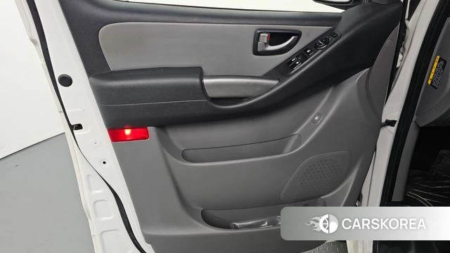 Hyundai The New Grand Starex id 4906730 из Кореи 16